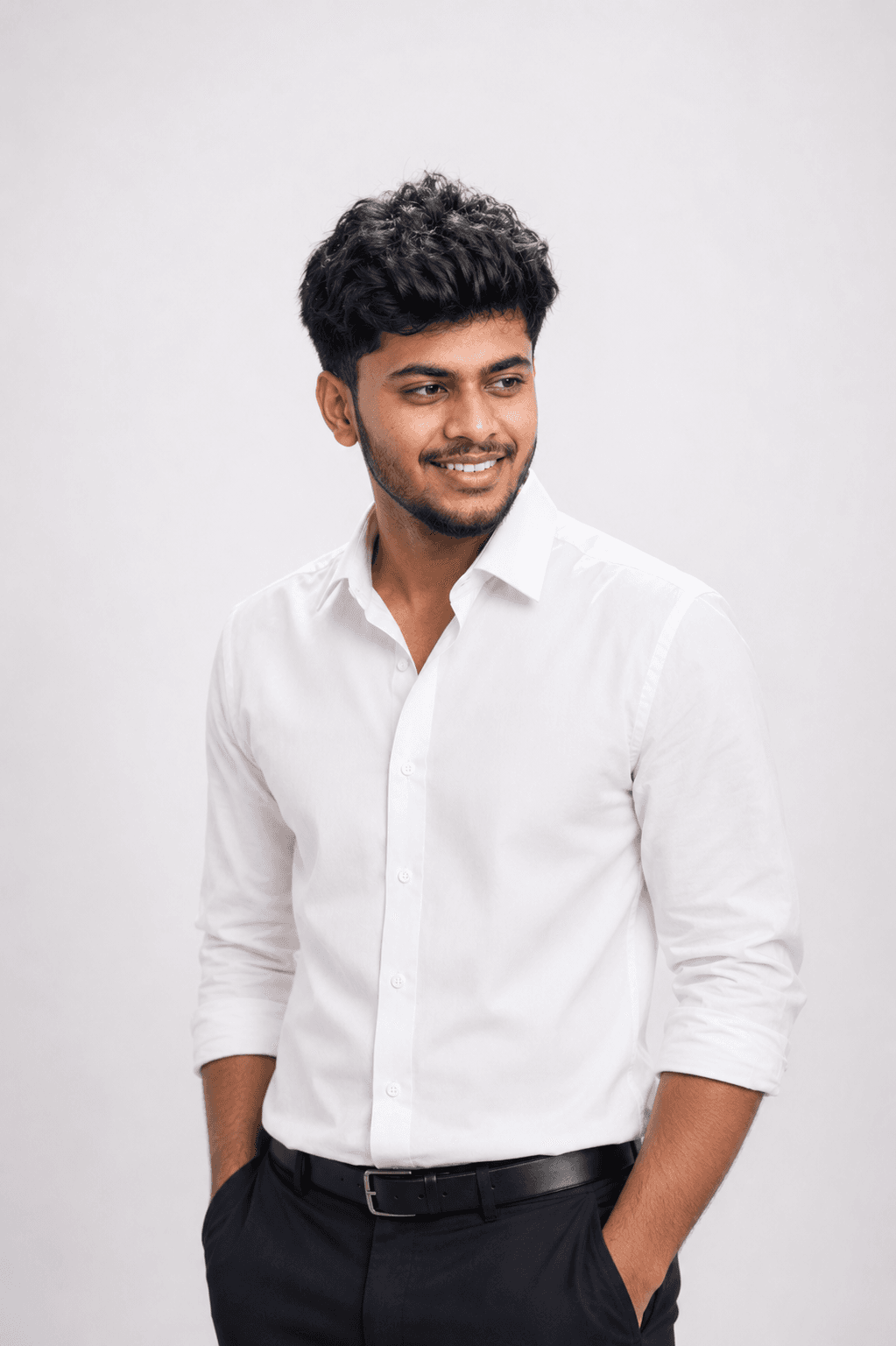 white background headshot wearing white shirt AI photo prompt example on PhotoReady