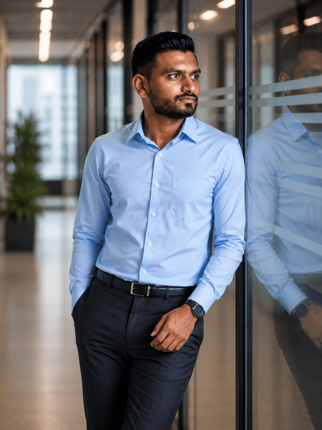 Linkedin Profile Picture AI photo prompt example on PhotoReady
